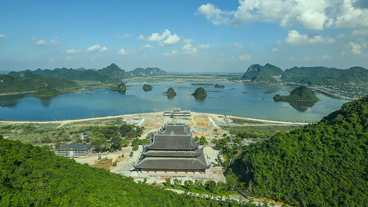 vietnam national pagoda