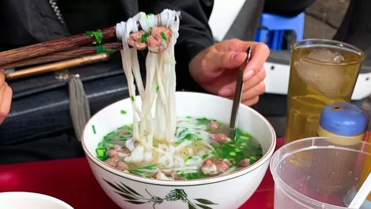 noodles in vietnam