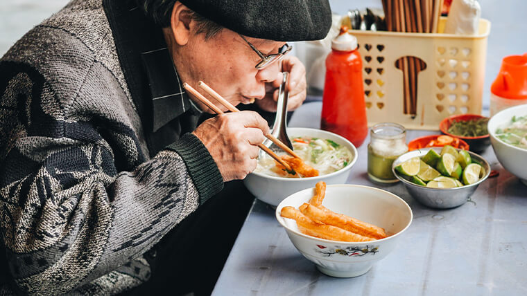 vietnamese chicken pho