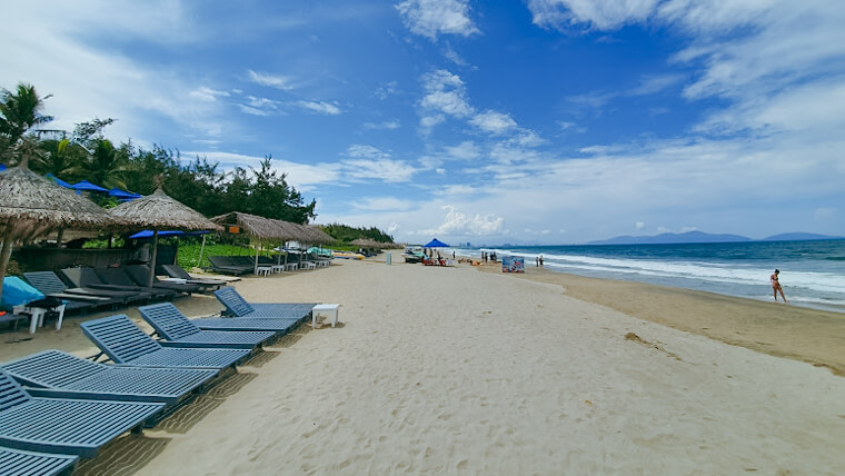 an bang beach hoi an