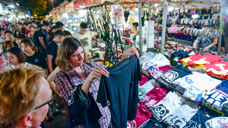 night market in hanoi city