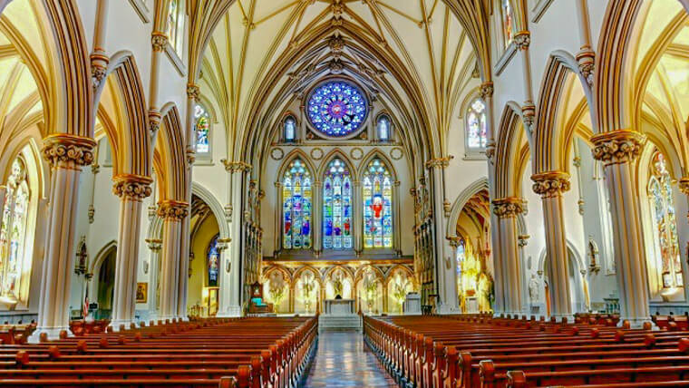 churches in hanoi