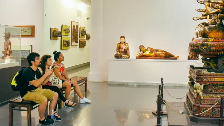 vietnam museum of fine arts 