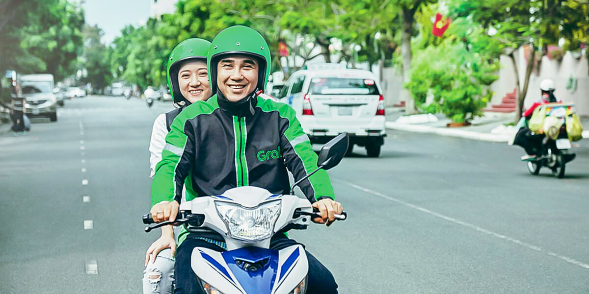 What services do Grab in Vietnam offer & how to install the app?