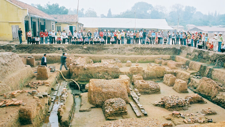 thang long citadel hanoi