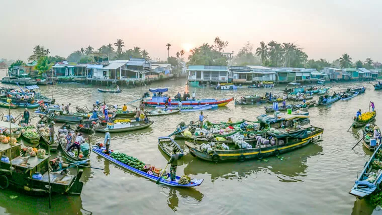 can tho floating market tours