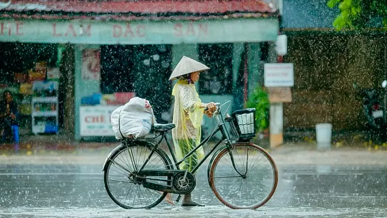 when is the rainy season in vietnam