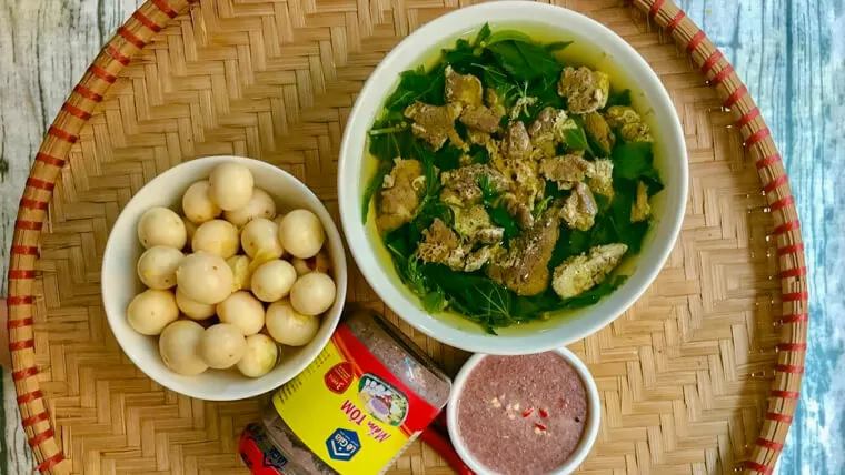 vietnamese pickled vegetables for banh mi