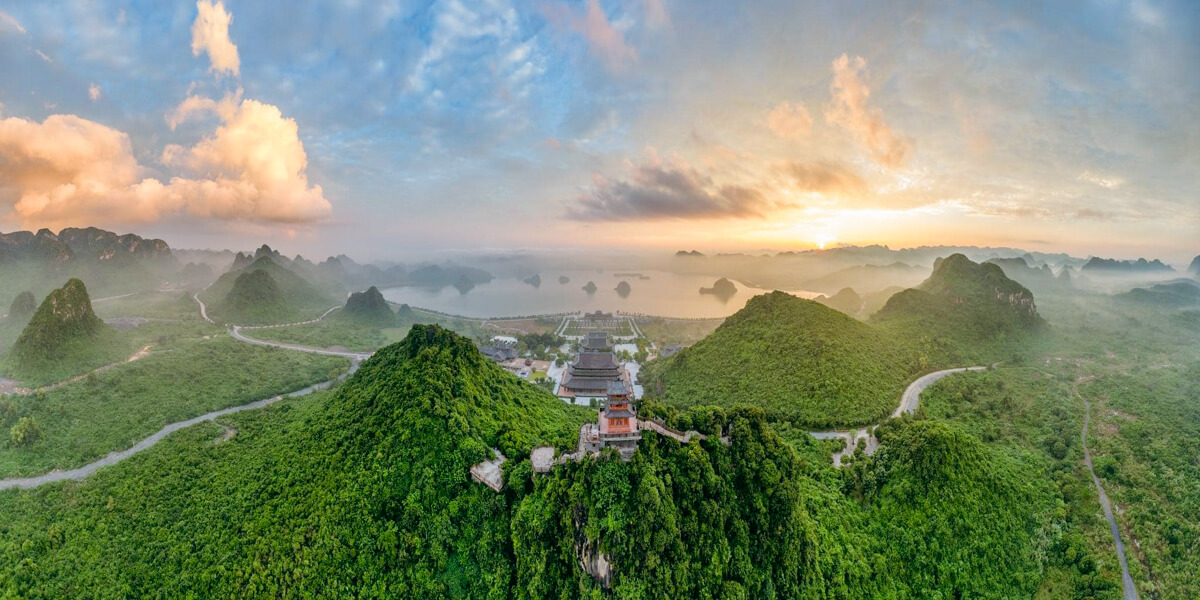 tam chuc pagoda