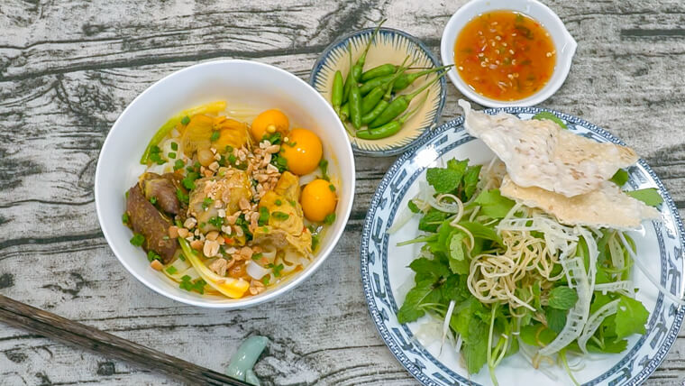 quang style noodle