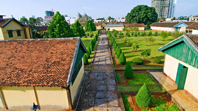 vietnamese prisons