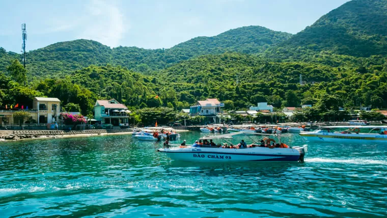 how to get to cham island