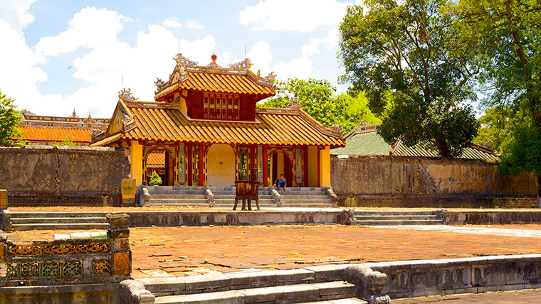 tomb in hue