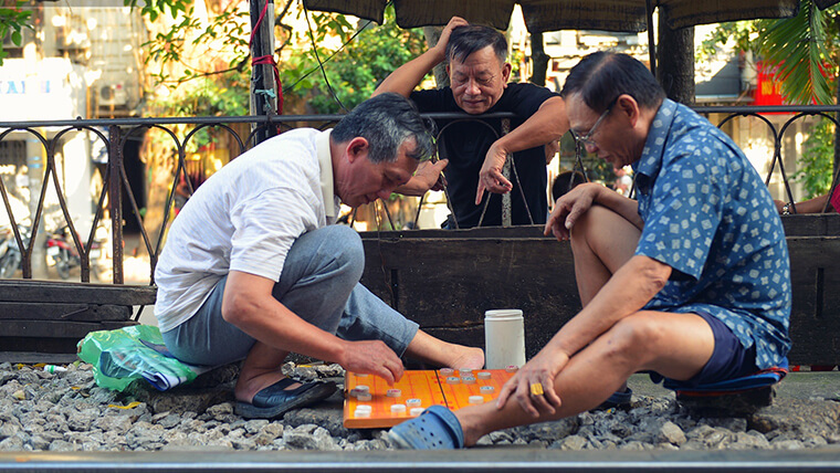 Hanoi train street location