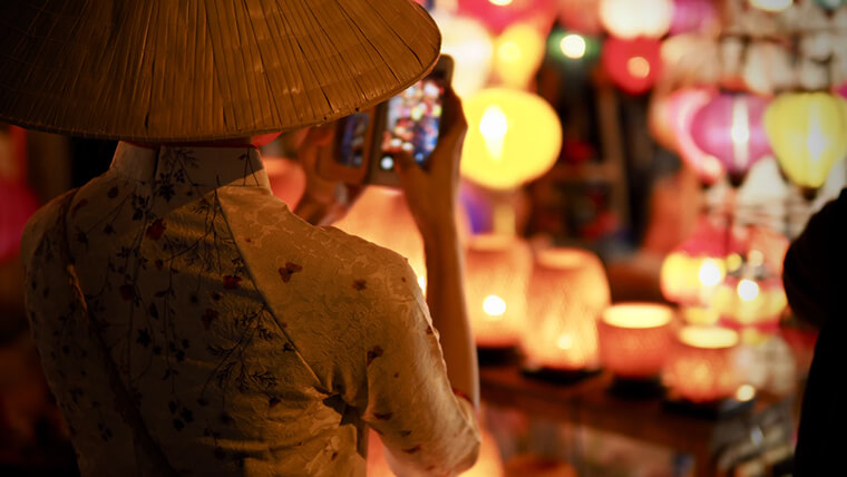 hoi an attractions night market