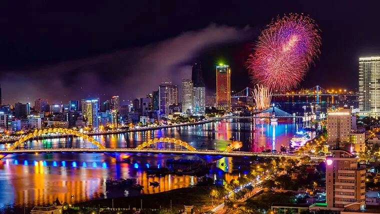 Fireworks famous Vietnamese festival