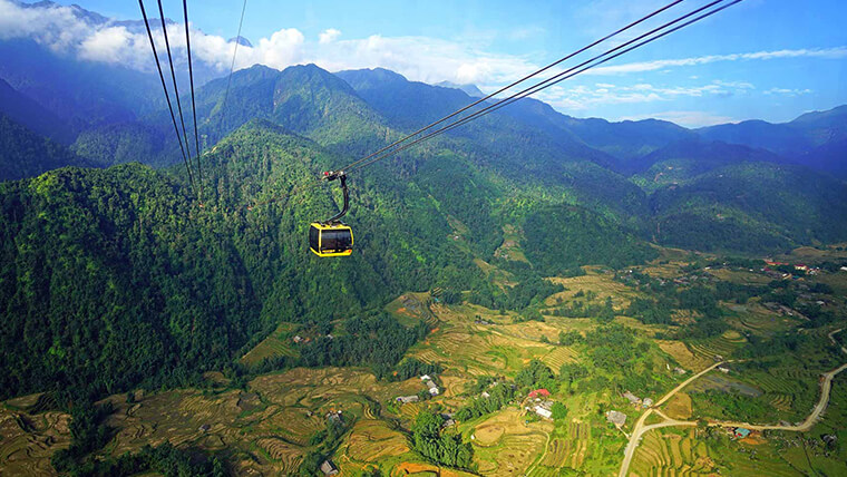 Sapa Fansipan cable car tour