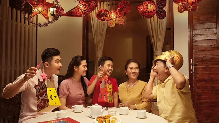 Family in Vietnamese Mid-Autumn Festival