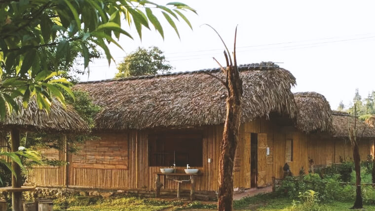 Bungalow in Hoang Su Phi