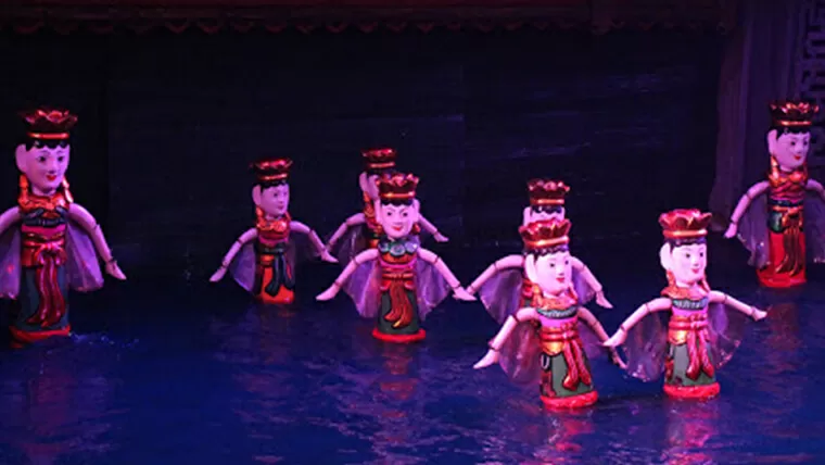 tran co loa thanh water puppet shows in vietnam