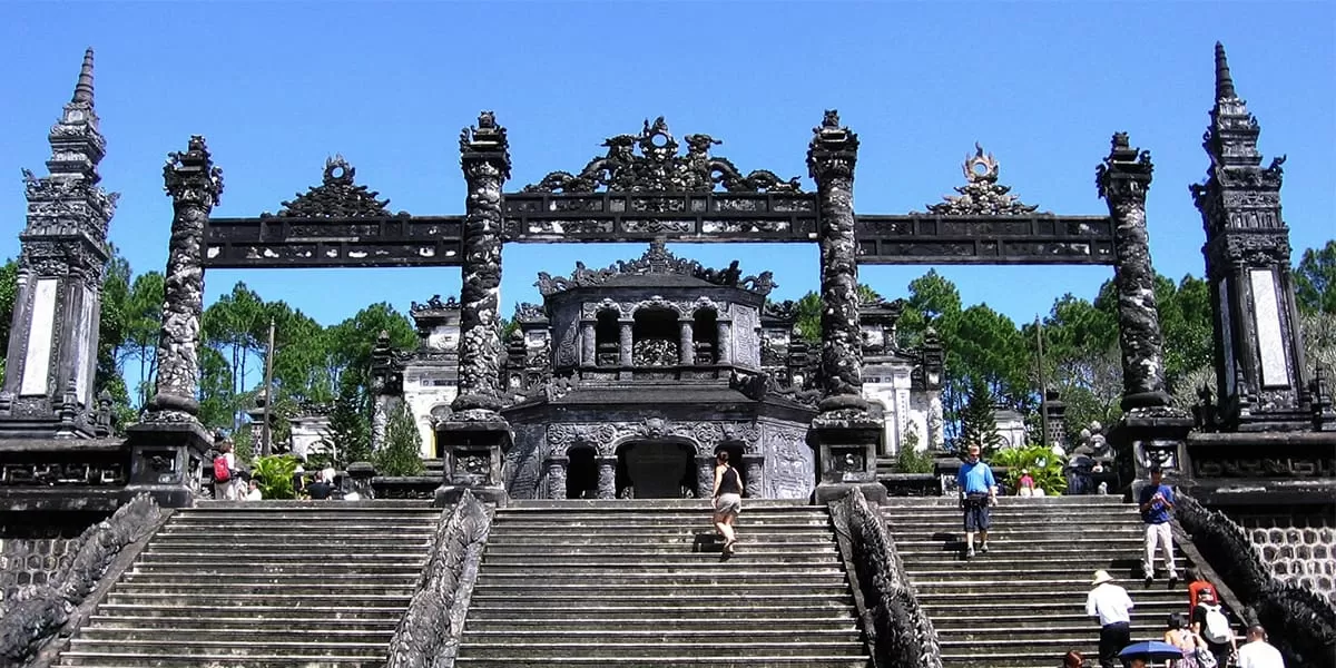 Monuments in Vietnam