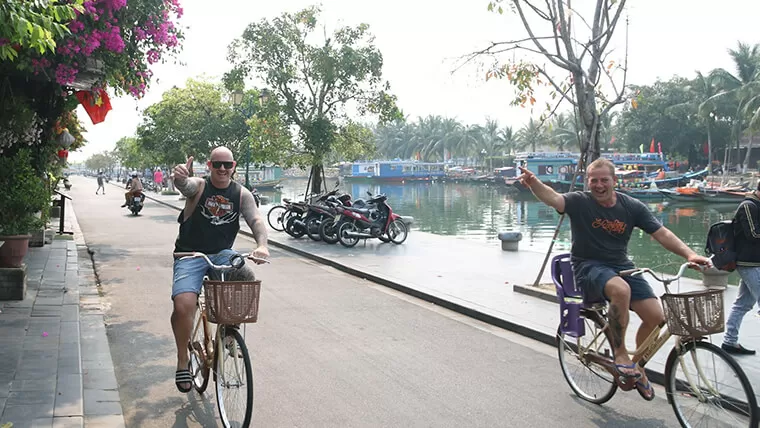 Visitors in Hoi An weather