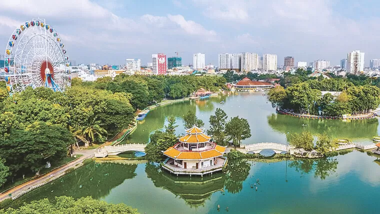 Activities in high temperature in Ho Chi Minh