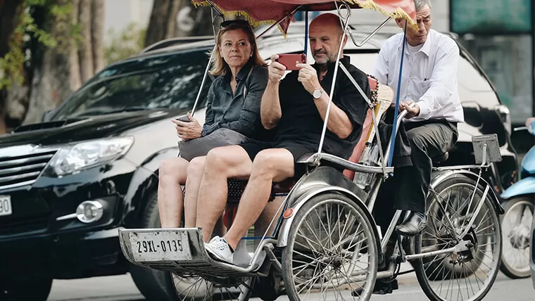 cyclos in hanoi transportation system