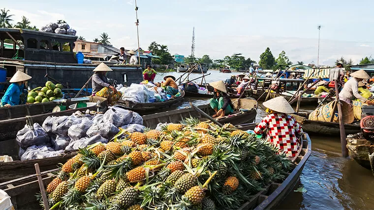 vietnam floating markets