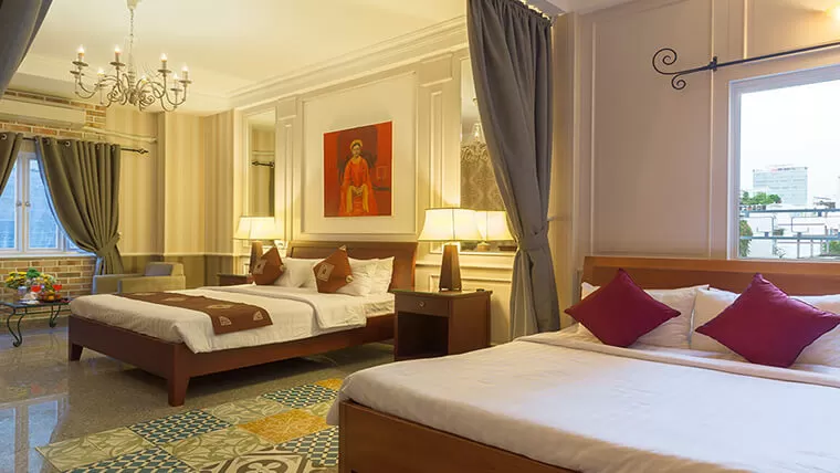 best hotels in ho chi minh district 1