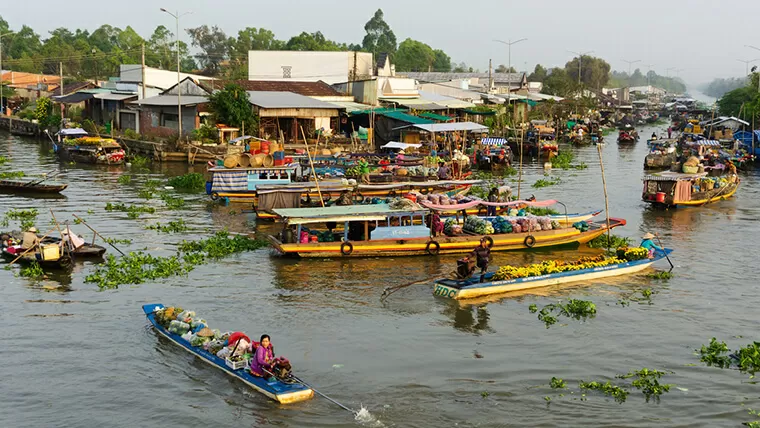 mekong delta activities of floating market