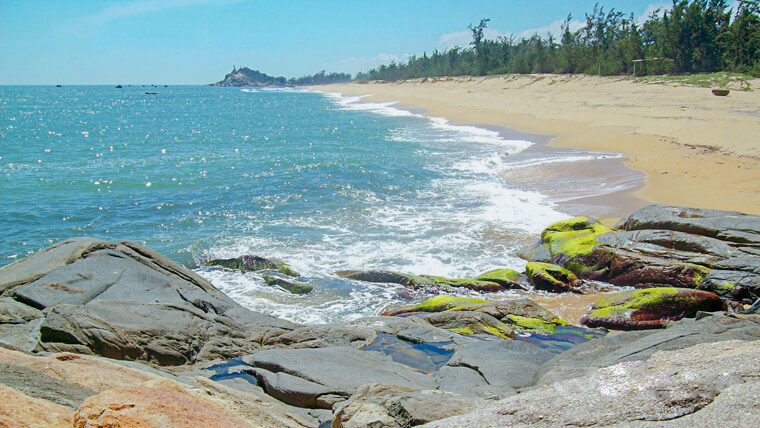 quang ngai sa huynh beach